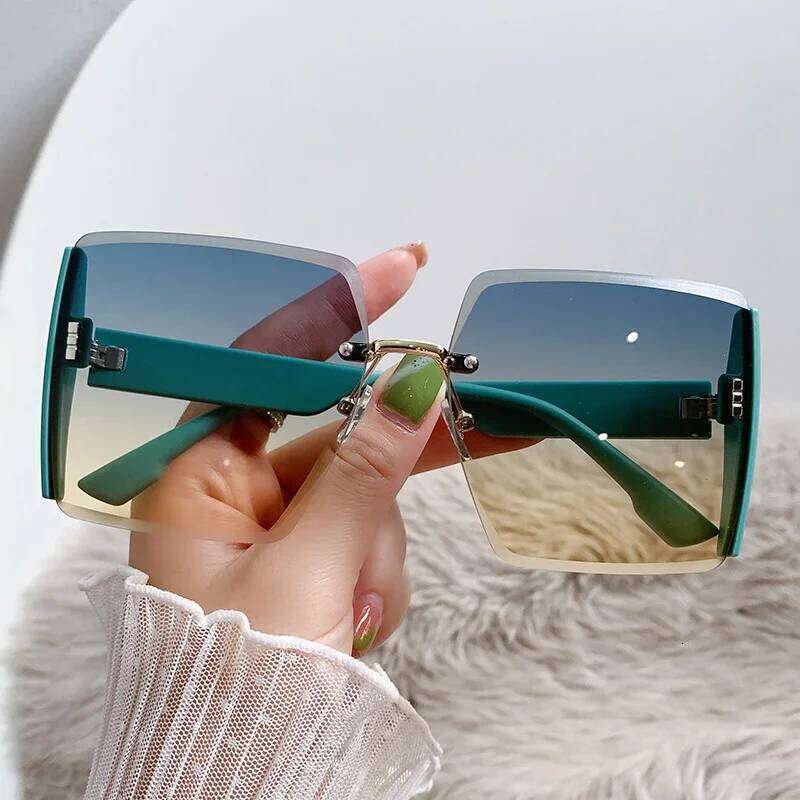 New Borderless Square Sunglasses Women's Brand Designer Fashion Sun Glasses Women Outdoor Driving Eyewear UV400 Oculos De Sol 26Y0330