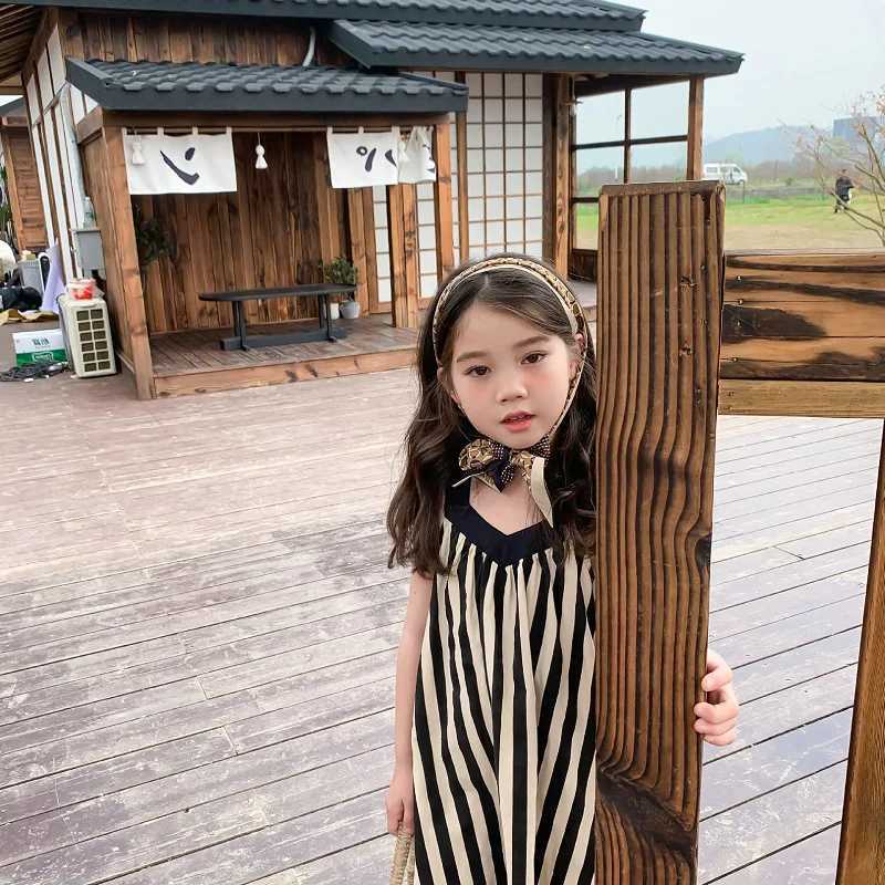 Summer Girls Dress Polka Dot V-Neck Sleeveless Dress Princess Dress 2022 New ChildrenS Clothing Fashion Baby Kids ClothesT260330