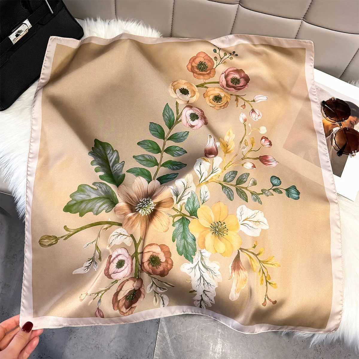 2026 New Floral Print Silk Square Scarves Fem Hijab Foard Bandana Wen Scarf Soft Satin Neck Ties Fashion Kerchief X260328