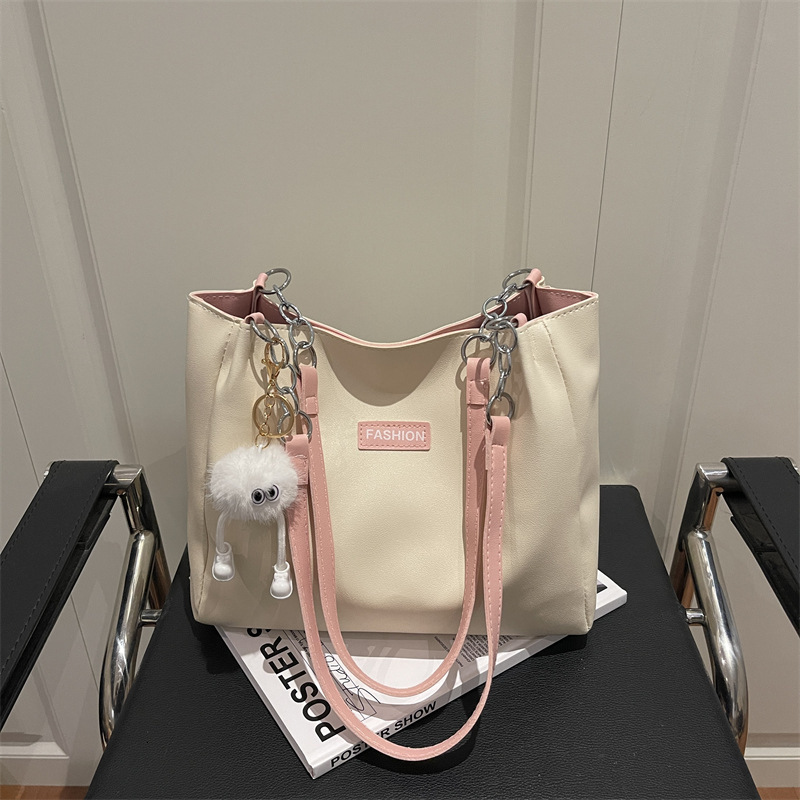 Free Shipping High Value Class for Women, Large Capacity Short Trip Travel Single Shoulder Crossbody Handheld Tote Commuter Bag, Sports Style Yoga Bag