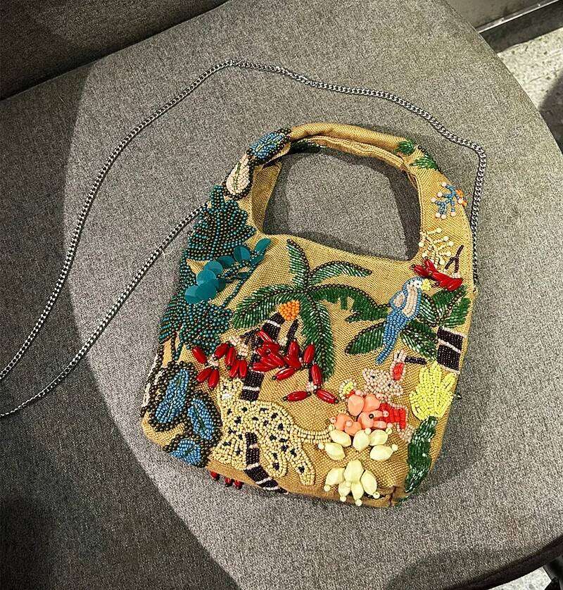 Chinese Embroidery Spanish Niche Chain Portable Messenger Women's Underarm Beaded Design Canvas Bucket Bag