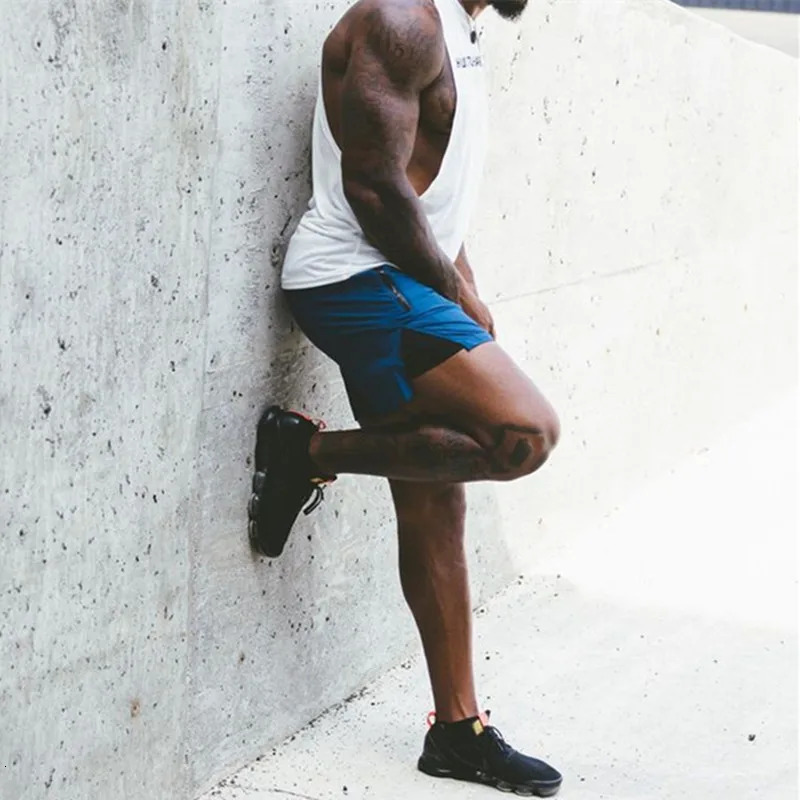 Summer Casual Trend Men Shorts Quick-drying Sports Shorts Outdoor Running Zipper Pocket Breathable Double-layer Shorts Men 260327