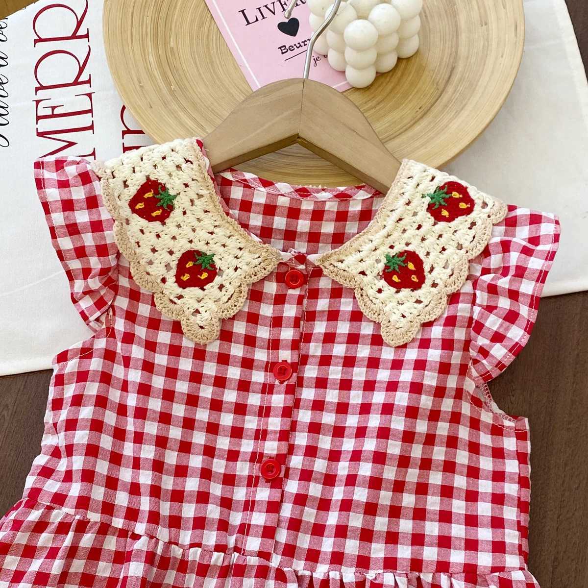 Humor Bear Girl Casual Dress 2026 New Fashion Strawberry Crochet Collar Plaid Flying Sleeve Dress Cute Outfits Girls VestidosT260330
