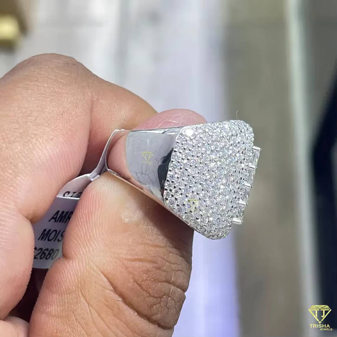Mens Moissanite Iced Out Huge Diamond Micro Pave Round Dome VVS Buss Down Hip Hop Mens Bling Iced Ring