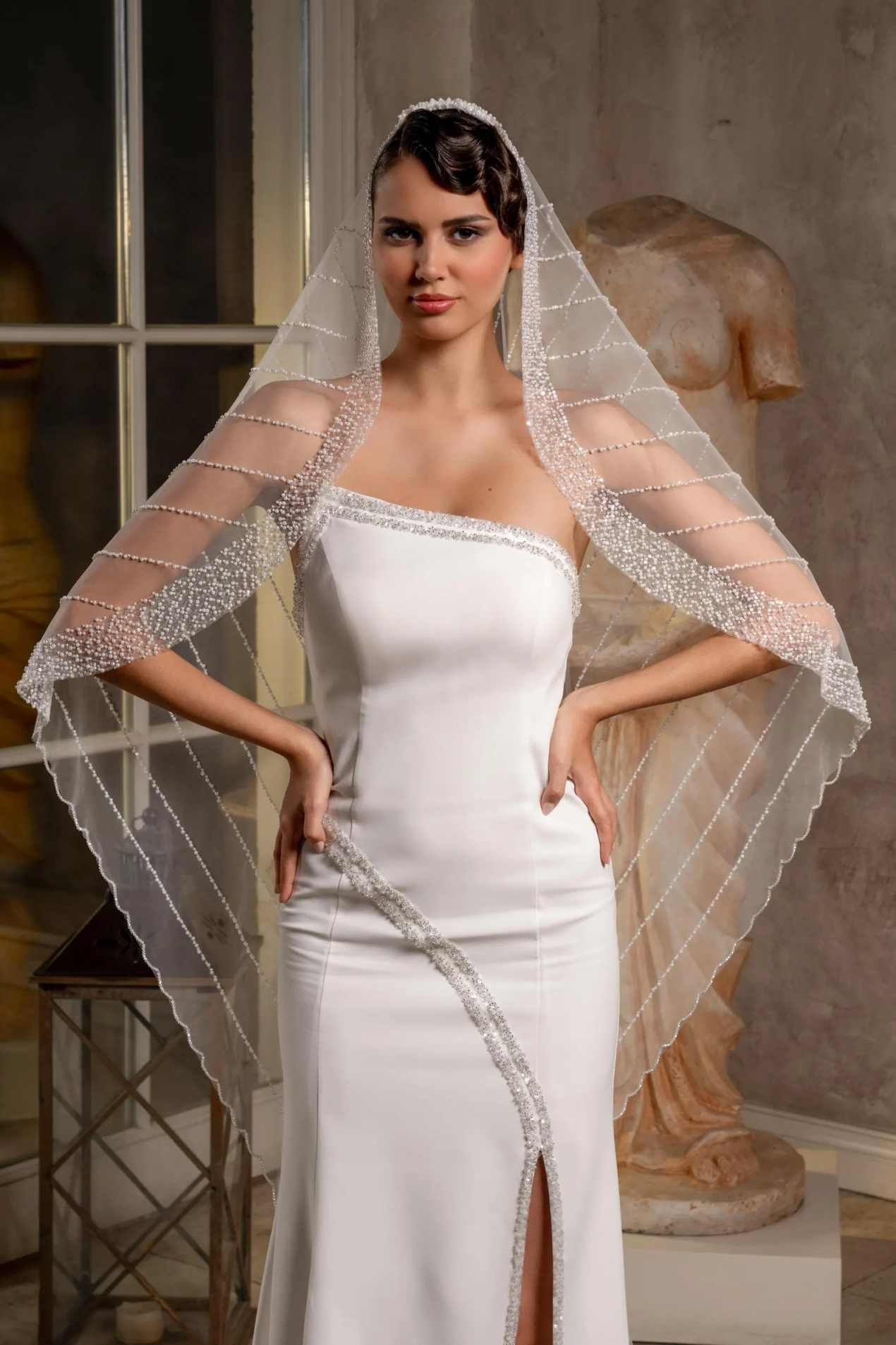 Luxury Beaded Pearls Wedding Veil 3 Meters White Ivory Beading Bridal Veil Customized Bride Headpiece Accessories