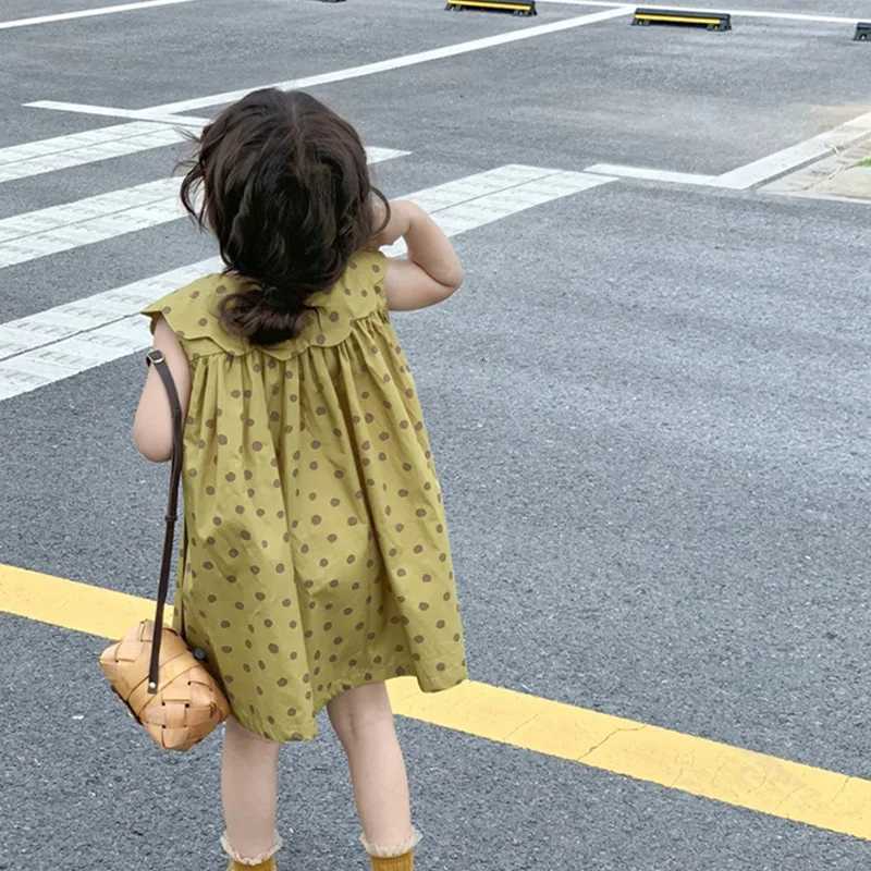 Childrens Sleeveless Dress 2023 Summer New Girls Dot Print Polo Collar Dress Korean Cotton Single Breasted Tank Top DressT260330