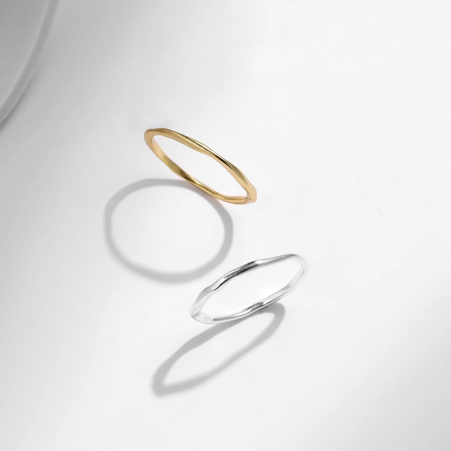 MODIAN 925 Sterling Silver Simple Geometric Line Twisted Ring Trendy Stackable Gold Color Fine Jewelry For Women Party Gifts 260324