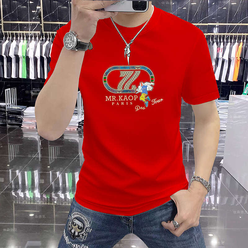 Light luxury European-style men's short-sleeve round-neck T-shirt, fashionable versatile, fitted design with rhinestone embellishments and 3D res