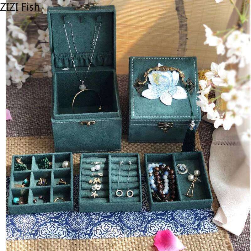 Chinese Embroidery Multiple Styles Three Layers Storage Floral Embroidery Makeup Box Bracelet Jewelry Organizer Earrings Necklace Hanging Rack Clutch 