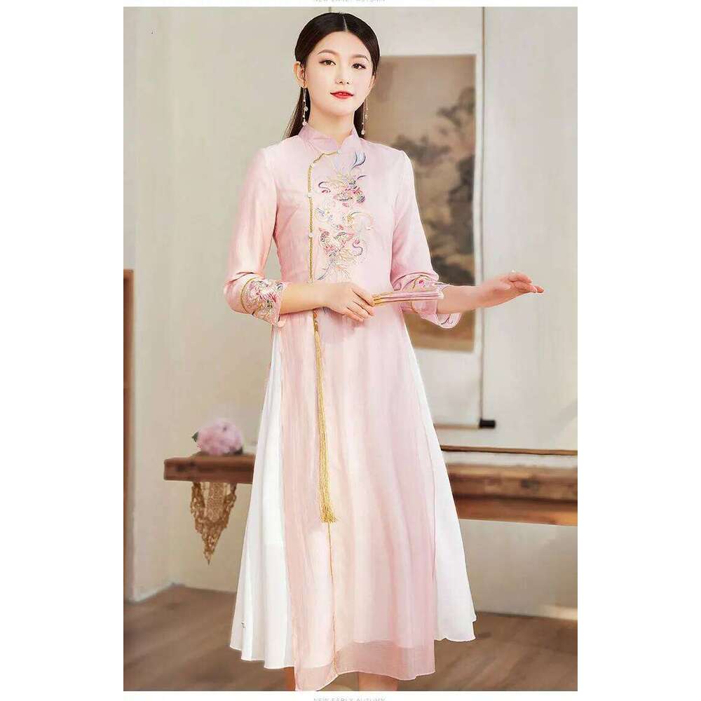 High-End Spring Summer Women Cheongsam Retro Elegant Embroidery A-Line Lady Party Qipao Dress S-Xxl MAKOUFEI