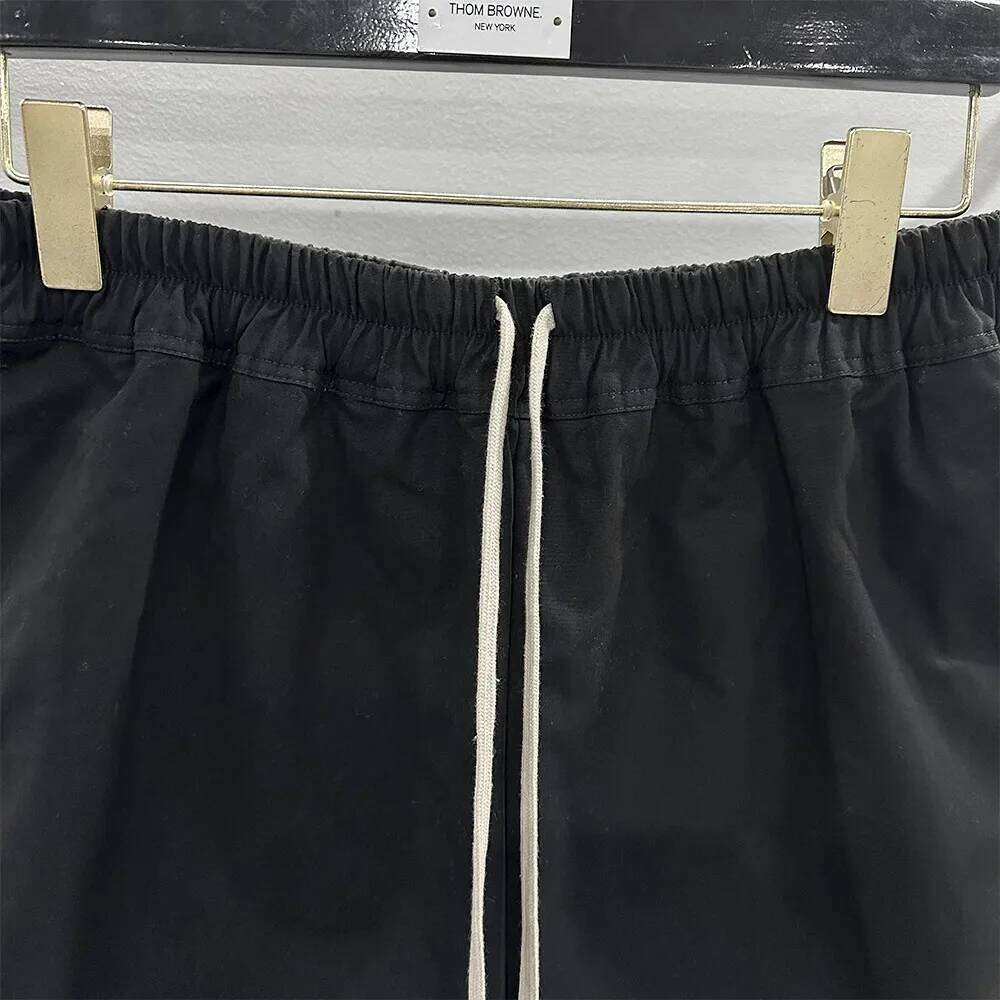 High Quality Cotton Men's Spring/Summer Basic Black Rick Style Split Drawstring Elastic Adjust Waist Casual Shorts