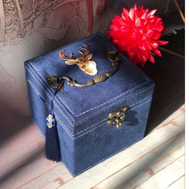 Chinese Embroidery Multiple Styles Three Layers Storage Floral Embroidery Makeup Box Bracelet Jewelry Organizer Earrings Necklace Hanging Rack Clutch 
