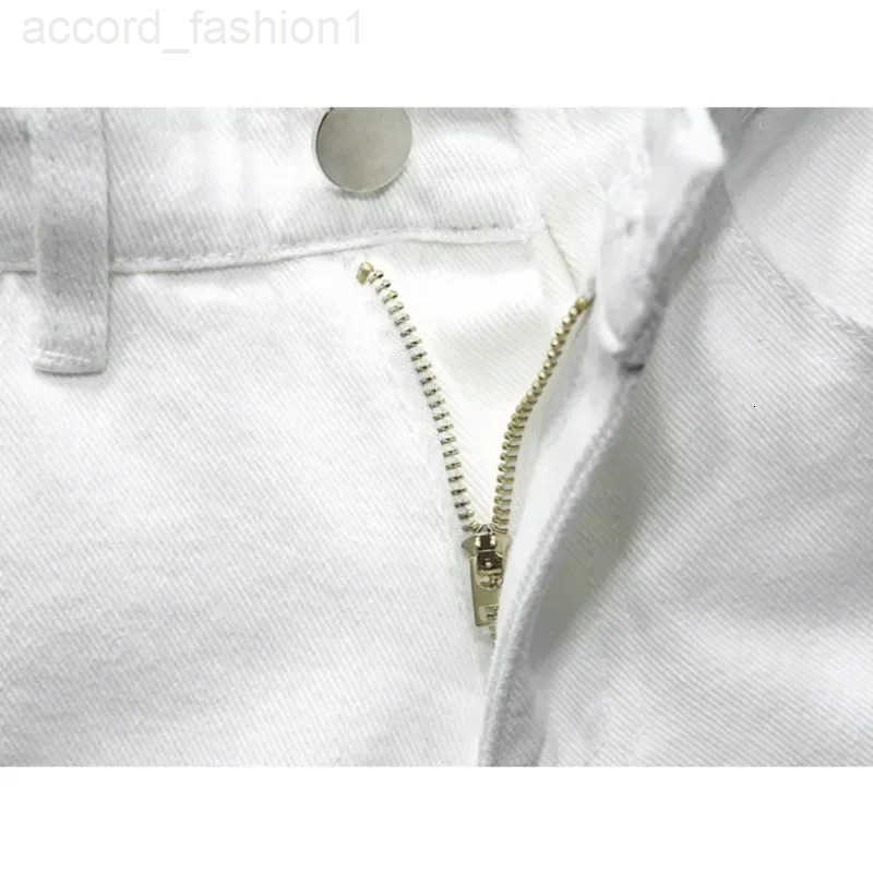 Streetwear Ripped White Denim Shorts Men New Fashion Knee Length Jeans Simple Casual Slim Hole Short Pants Male H260330