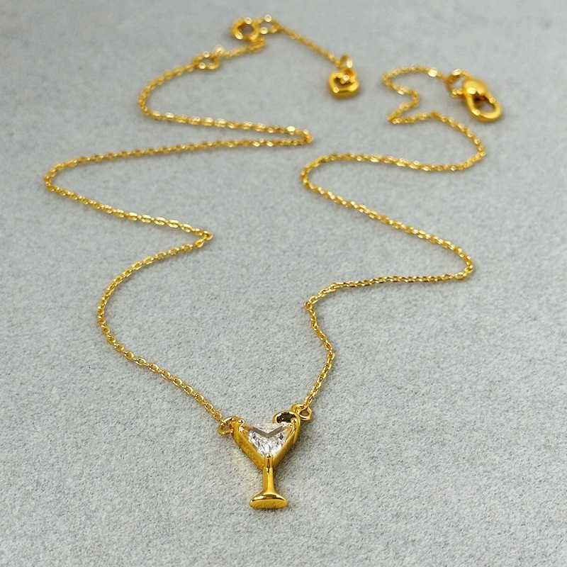 Designer luxury Korean-style new popular commuter KS niche design zircon inlaid cocktail earrings and necklace for women, fashionable and elegant