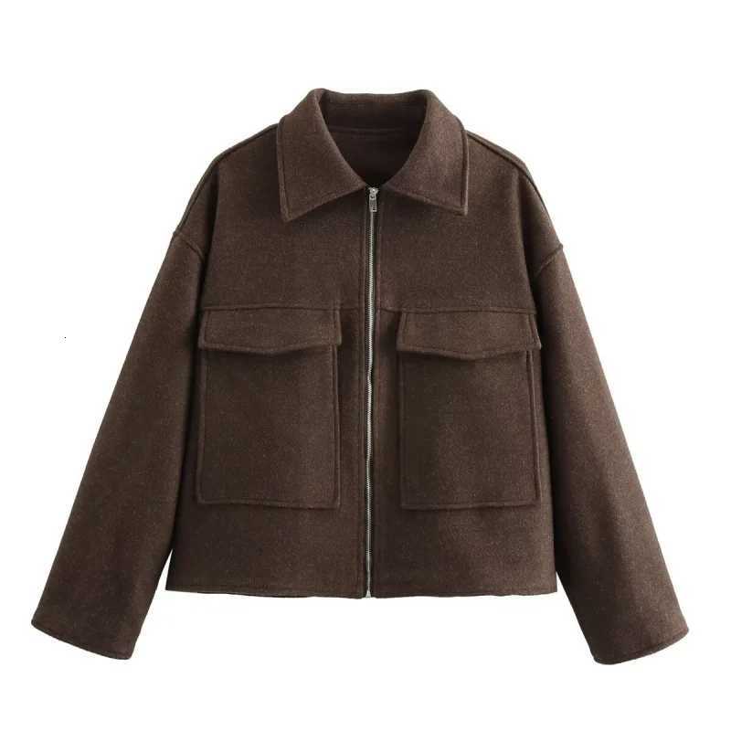 2026Spring and Autumn Fashionable Burgundy Large Pocket Zipper Woolen Coat for WomenT260328