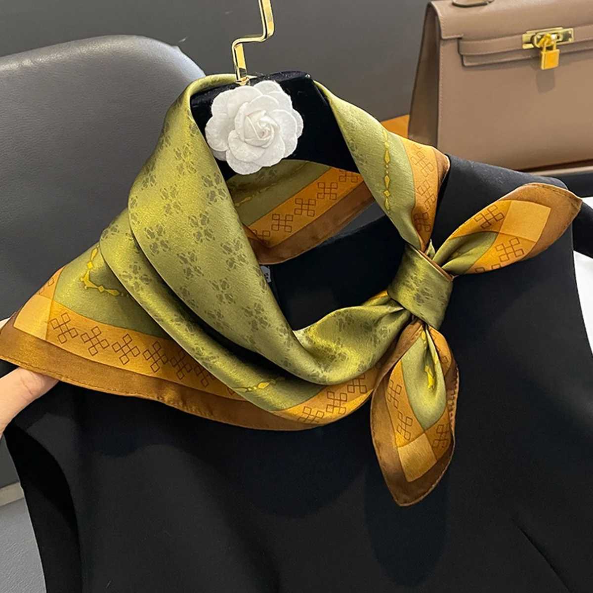 Dark Green Printed Square Scarf Plain Floral Pattern Simple Imitation Silk Neckerchief Elegant Bandana Women Head Wrap Scarves Z260330