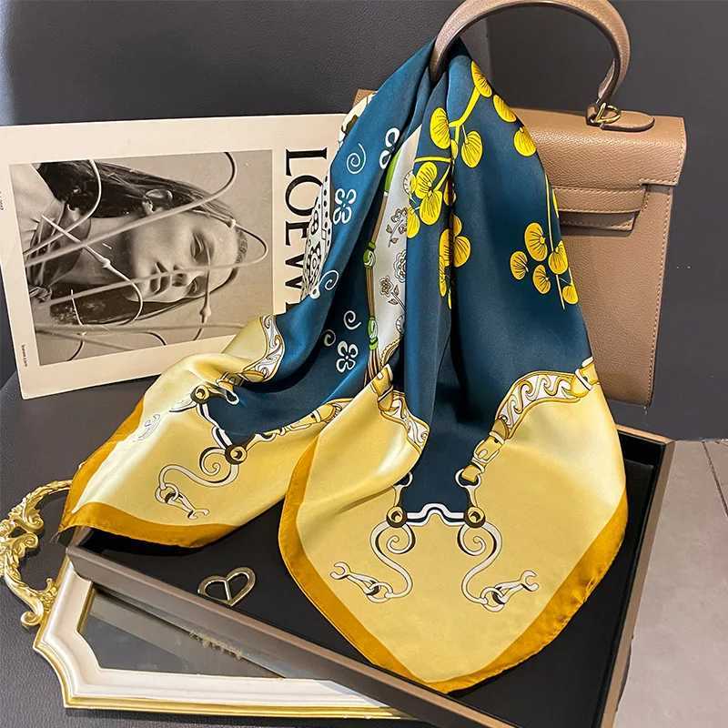 Design Square Scarves Wen Cashew nut flower Luxury scarf Popar Style 70X70CM Beach Kerchief The Four Seasons Silk Hijab X260328