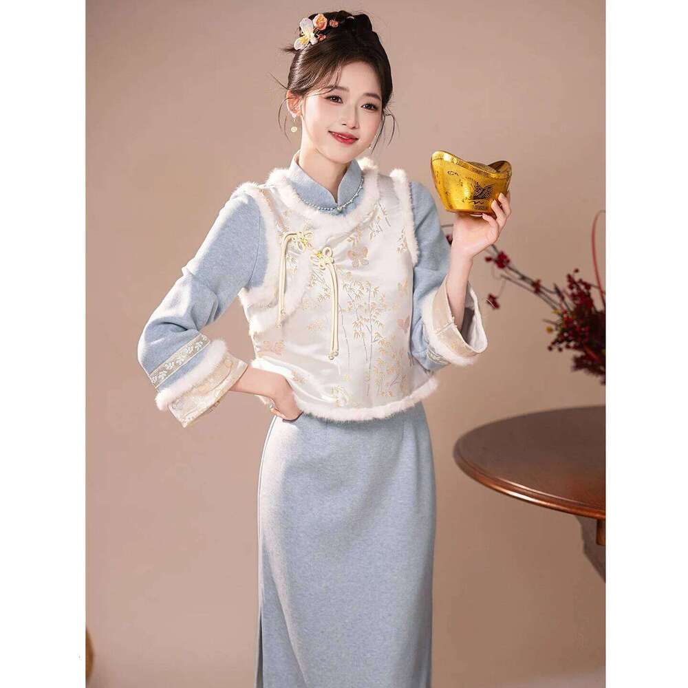 Yourqipao Cheongsam Thicken Velvet New Winter Qipao Evening Dress Women Feather Skirt MAKOUFEI