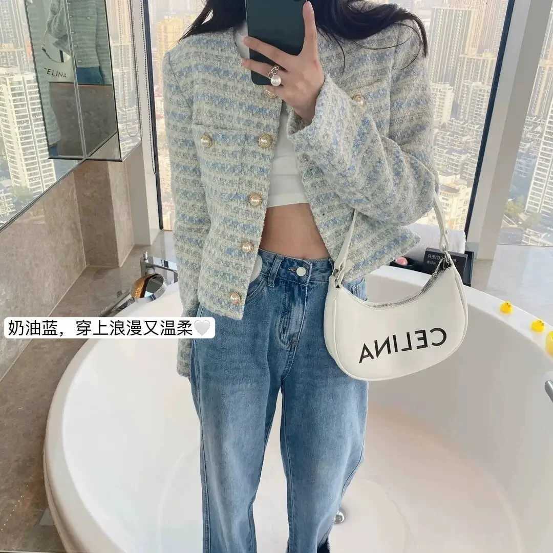 Small fragrant wind woven coat womens autumn and winter new temperament loose Pearl button cardigan fashion short coatT260328