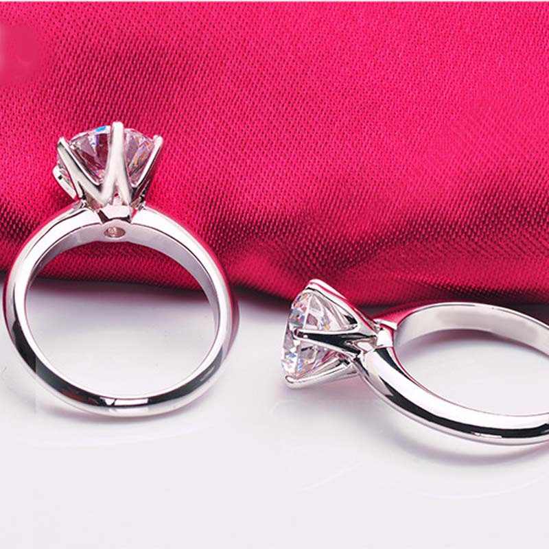 Solitaire 925 Sterling Silver Classical Six Prong Jewelry Round Cut Lab Moissanite Diamond Handmade Party Eternity Women Wedding Bridal Ring For Her L