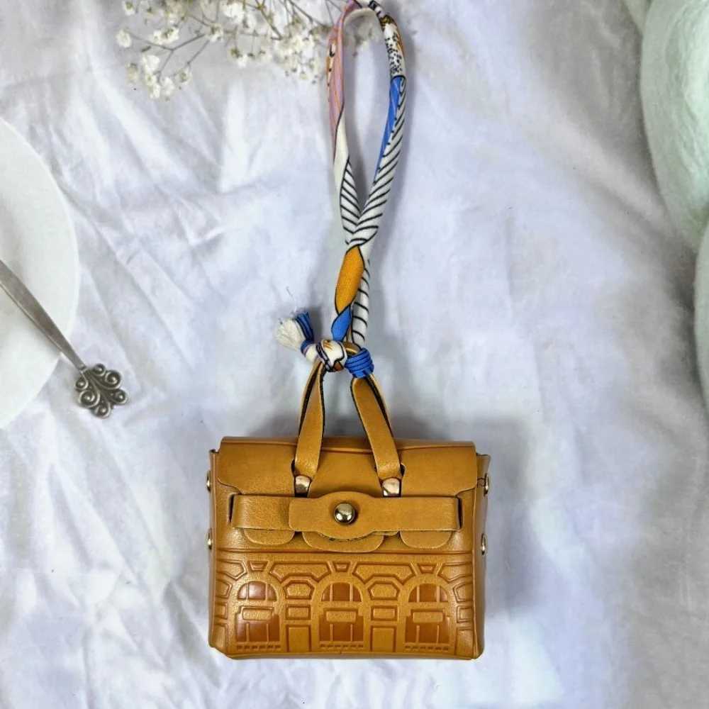 Coin Purse House-shaped Mini Earphone Bag Portable Hand Rope Leather Coin Small Bag Handheld Bag Charm Luxury Handbag Keychain Z260330