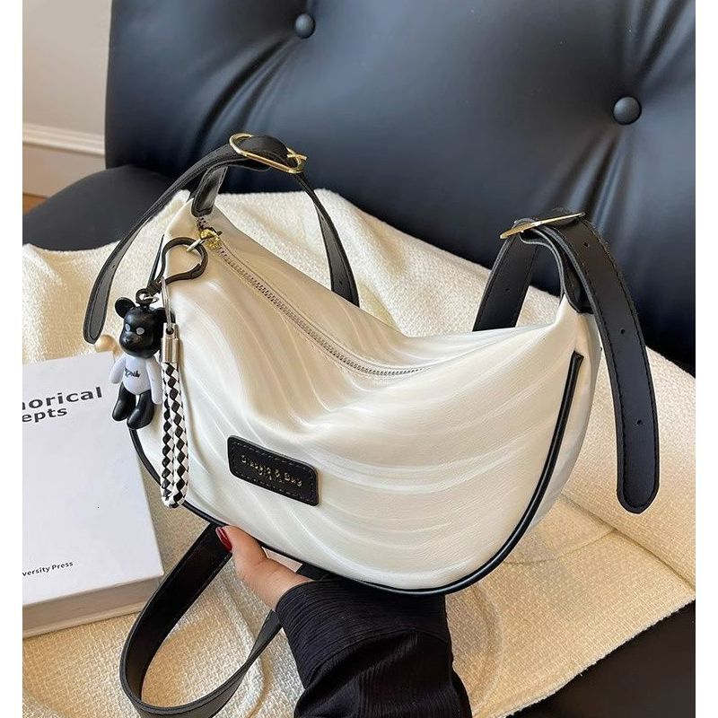 High-quality niche for women 2024 new versatile popular crossbody fashionable single-shoulder dumpling bag