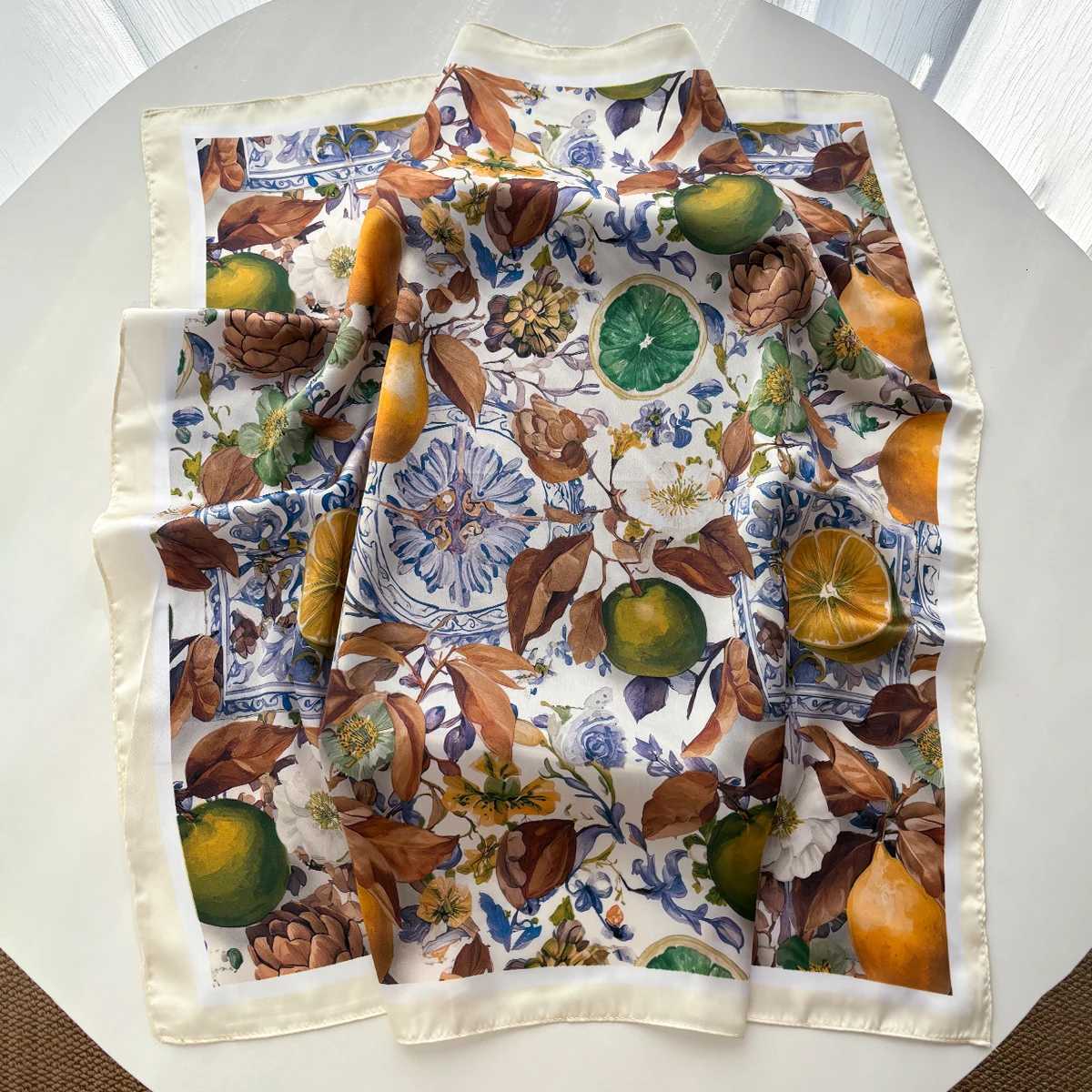 Fruit Printed Square Scarf For Wen Fashion Imitation Silk Banda Hairband Luxury Hijab Neckerchief Elegant Shawl Wraps X260328