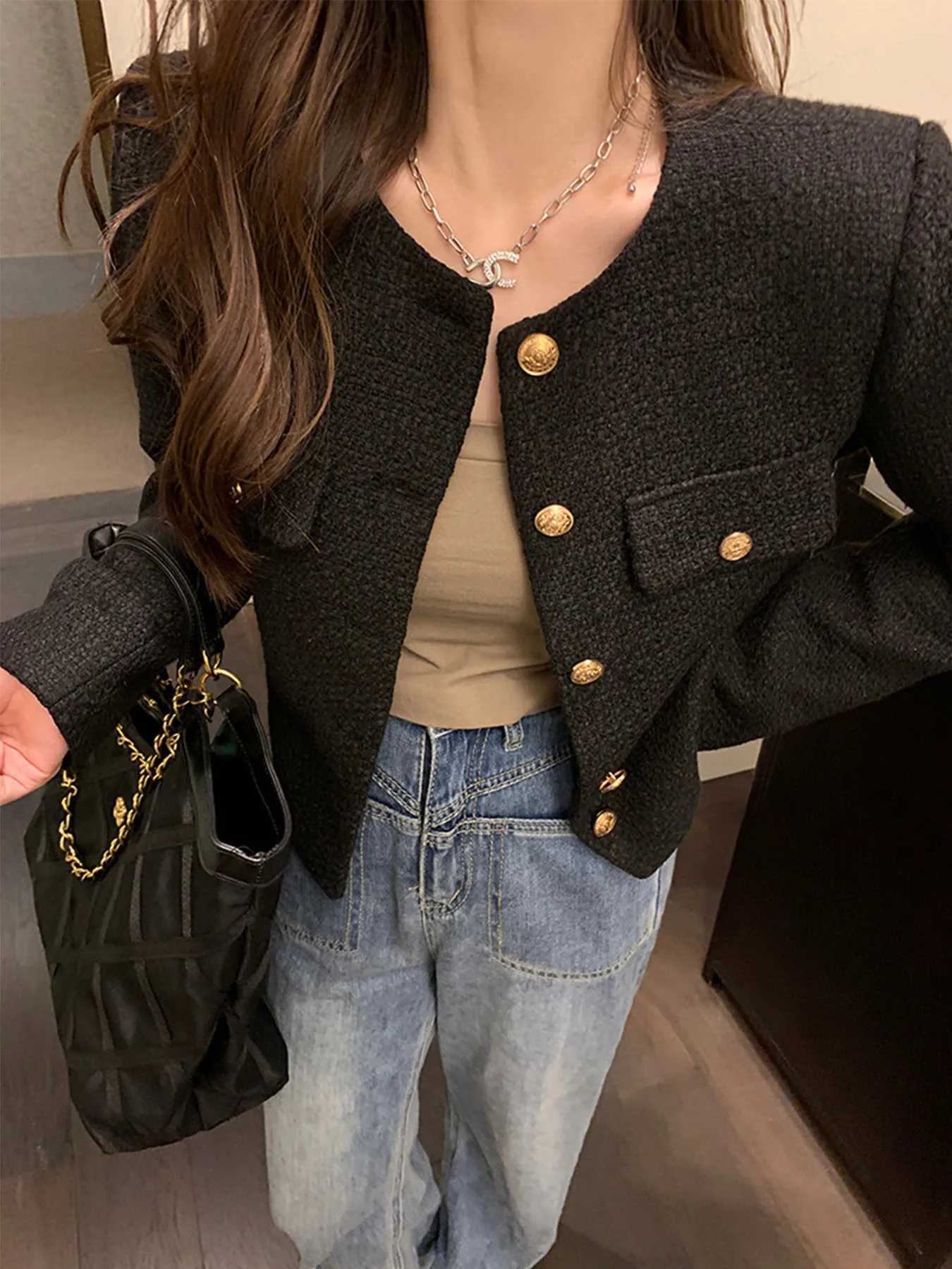 French Wool Tweed Coat Fashion High-end Gold Button Short Slim Temperament Spring and Autumn Korean Coats Women Jacket NewT260328