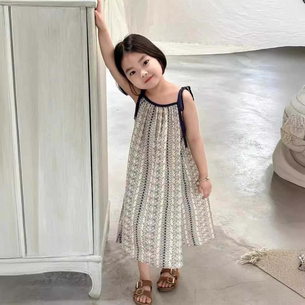 Girls Casual Dresses Summer New Korea Childrens Clothing Korean 2024 Lovely Fragmented Flowers Loose Fashion StripedT260330