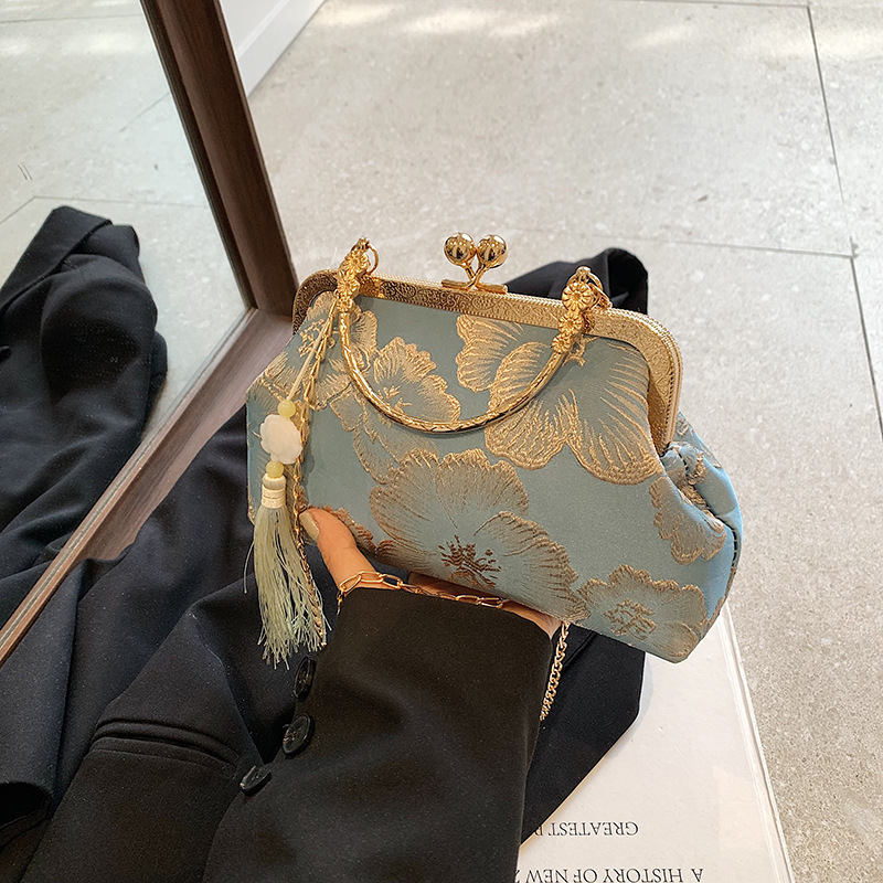 Luxury Brand Fashion Bag 2026 Spring Summer New National Style Cheongsam Lock Chain Small Bag Women Versatile Ladies Trendy Single Shoulder Crossbody 