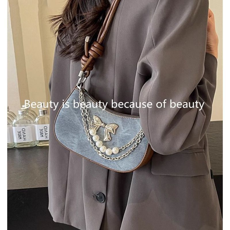 Highly stylish and casual for going out, lightweight French butterfly shoulder bag, crossbody bag