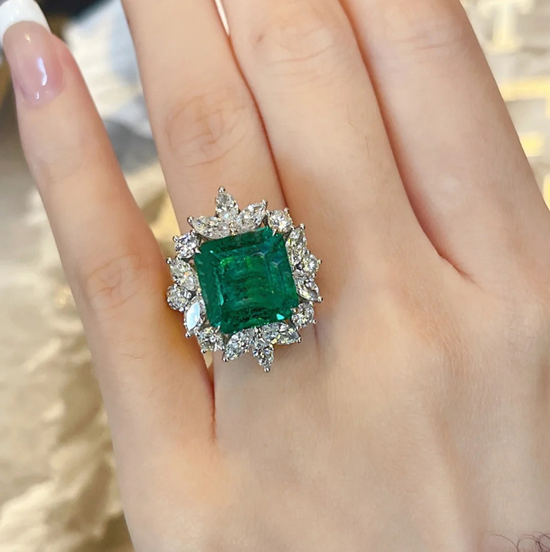 Jewlery Designer For Women Brilliant Gemstone Ins High-Grade Green Cubic Zirconia Full-Diamond Ring Micro-Inlaid Versatile And Elegant Index Finger Je