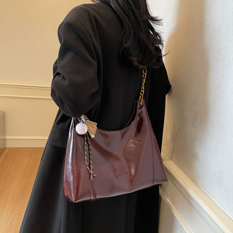 High-End Wedding Red for Women 2025 New Light Luxury Niche Large Capacity Commuter Tote Bag