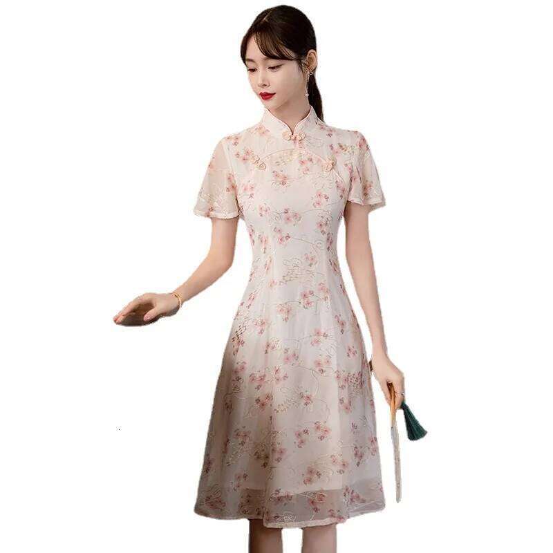 Summer Short Sleeve Qipao Fashion Modern Trend Ethnic Traditional Chinese Clothing Embroidery Cheongsam Dress For Women MAKOUFEI