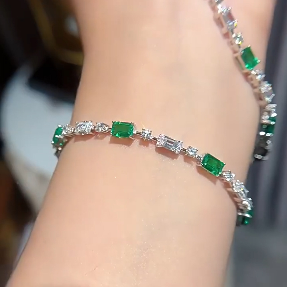 Delicate Wedding Bracelets luxury Jewelry 18K White Gold Fill Princess Cut Emerald CZ Diamond Handmade Crystal Party Women Bridal Bangle For Her Gift