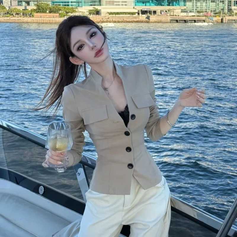 2026 Spring and Summer Fashion New Womens Design Style Temperament Jacket Stand Up Collar Single Breasted American TopT260328