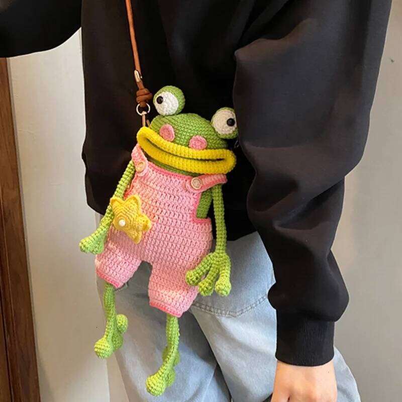 Finished Big Mouth Frog Mobile Phone Sausage Lips Wool Woven Bag Leather Shoulder Strap Ugly Cute Christmas Gift Clutch Bags