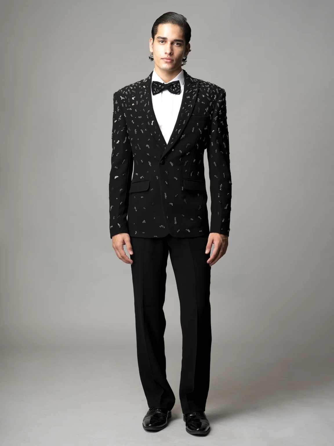 Shining Crystal Mens Suits 2 Piece Jacket Pants Peaked Lapel One Button Special Occasion Party Banquet Suits Customized Ropa Hombre