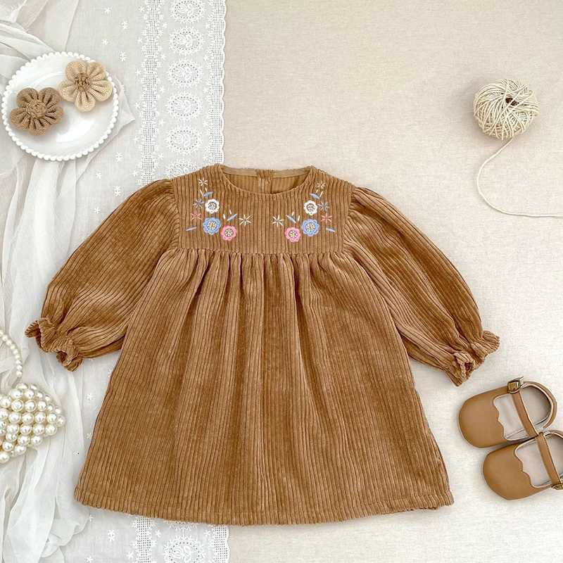 Spring Autumn Kids Baby Girls Long Sleeve Sweet Embroidery Flower Princess Dress New Black Girl Dress Children Clothes DressesT260330