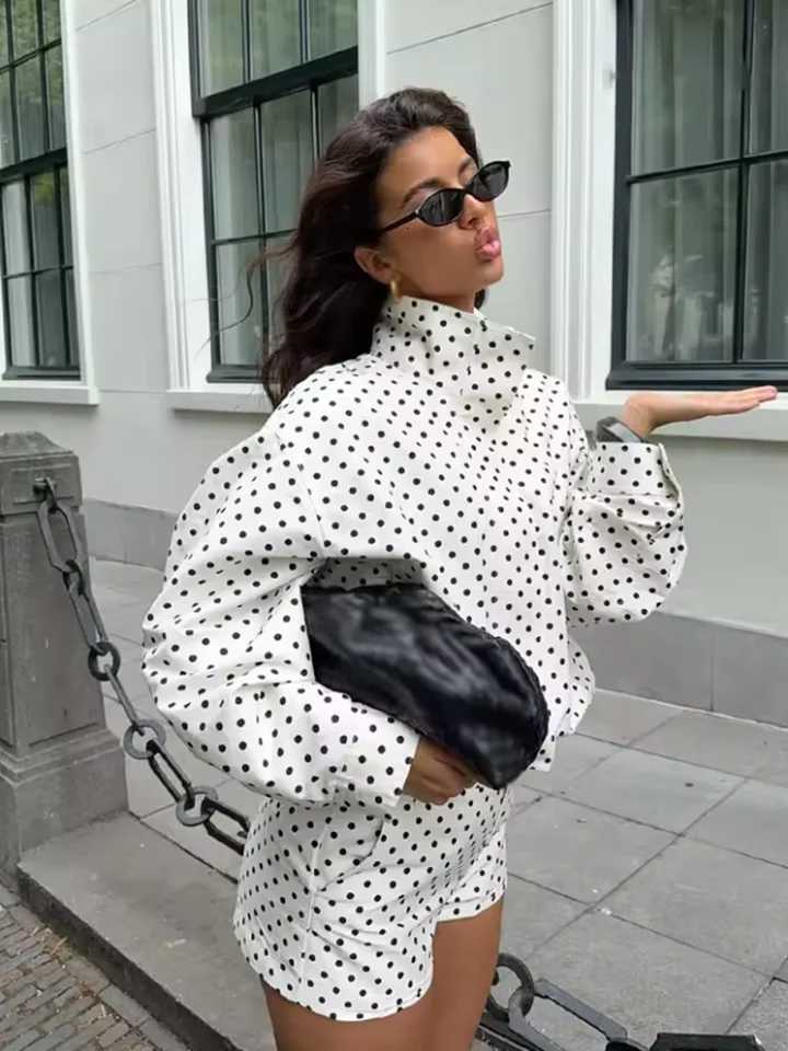 2026 Spring Jacket Women Long Sleeves Turtleneck Zipper Pockets Drawstring Casual Short Coats Women Fashion Polka Dot JacketsT260328