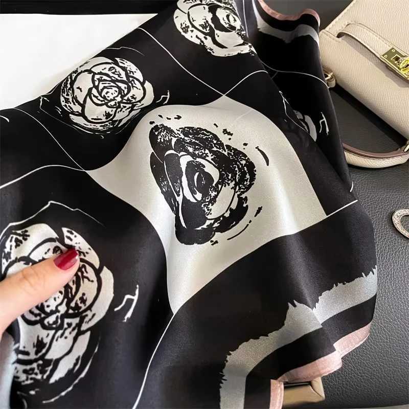 Fashion 100 Real Silk Scarf 53cm Square Bandelet Womens Silk Temperament Small Scarf Neck Decorative Wrap Printed Scarves Z260330