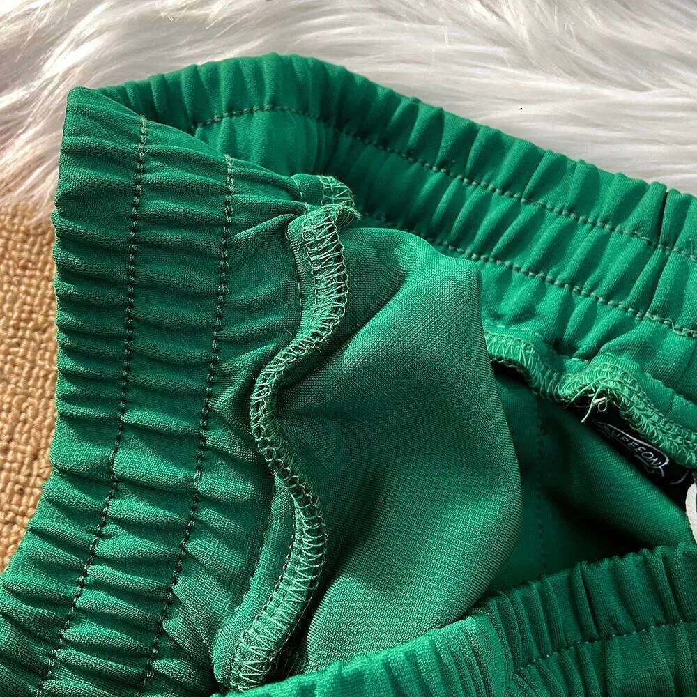 Stripe Vent Embroidery Letters Star Label Basketball Shorts Men Women Black Red Green Drawstring Loose Sports Running Shortpants