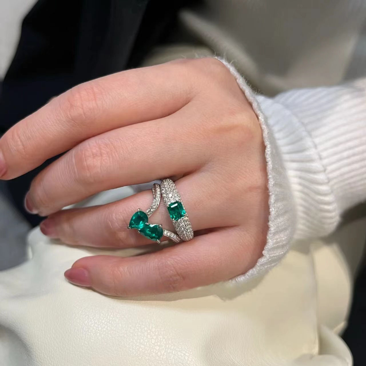 Jewlery Designer For Women Colorful Green Emerald Gemstone Ring With An Open Design, Light Luxury, Full Of, High-End Feel, Ins Cool And Minimalist Sty