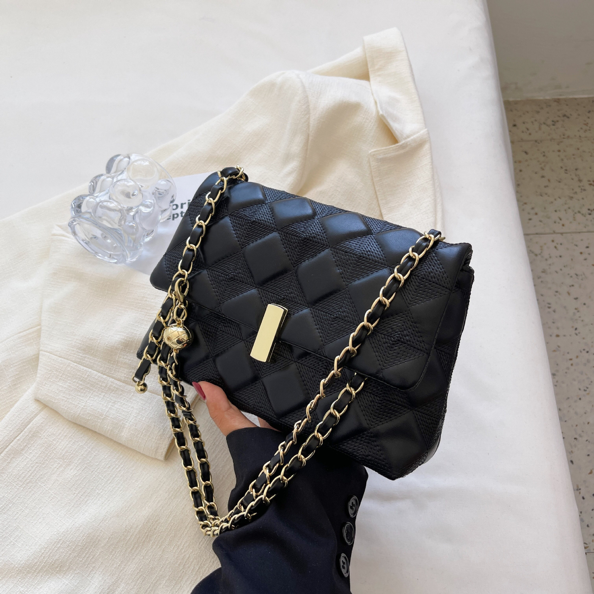 Fashion Women Crossbody Bag Pu leather Design Underarm Bag
