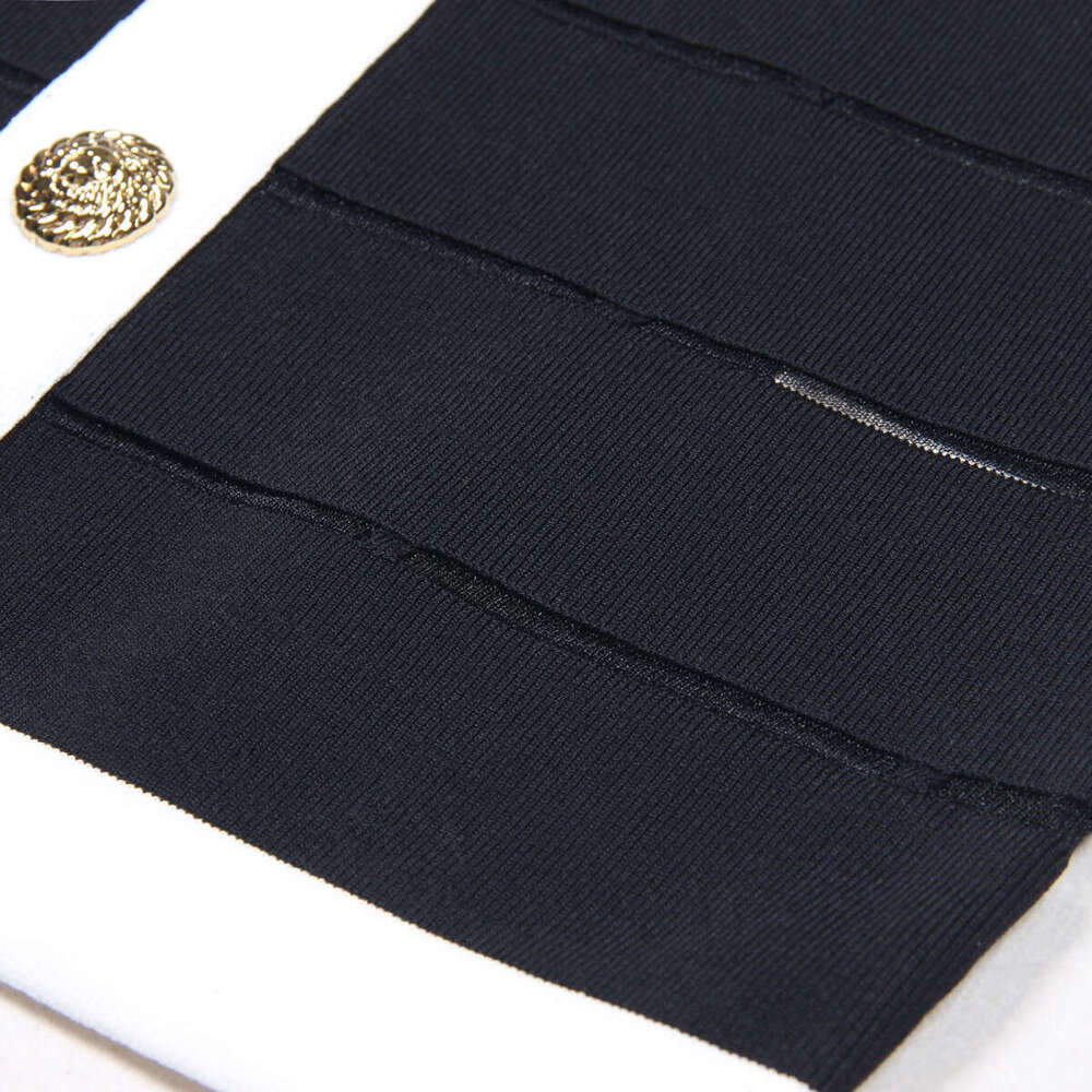 Summer new designer European and American fashion r27 knitted r27 sleeveless women's vest, high-quality jumpsuit short skirt