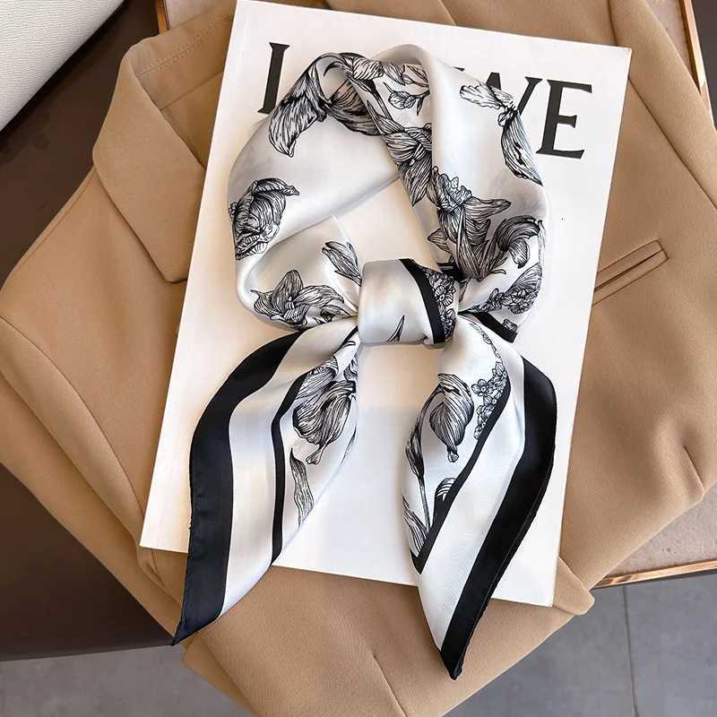 7070cm Luxury Floral Print Silk Square Scarf Wen Foard Hairband Hands Bag Ribbon Hijab Neckerchief band Bandana X260328