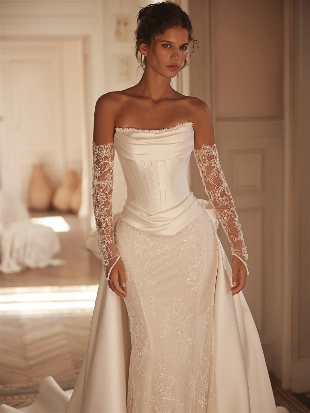 Graceful Mermaid Wedding Dresses Strapless Removable Sleeves Bridal Gown Lace Detachable Train Dress Custom Made