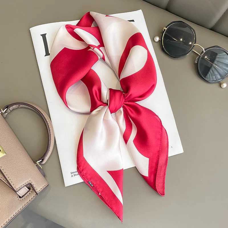 7070cm Square Scarf Wen Luxury Design Silk Feeling Shawl Satin Printed Bandana Small Neck Muffler Hair Hijab Scarf X260328