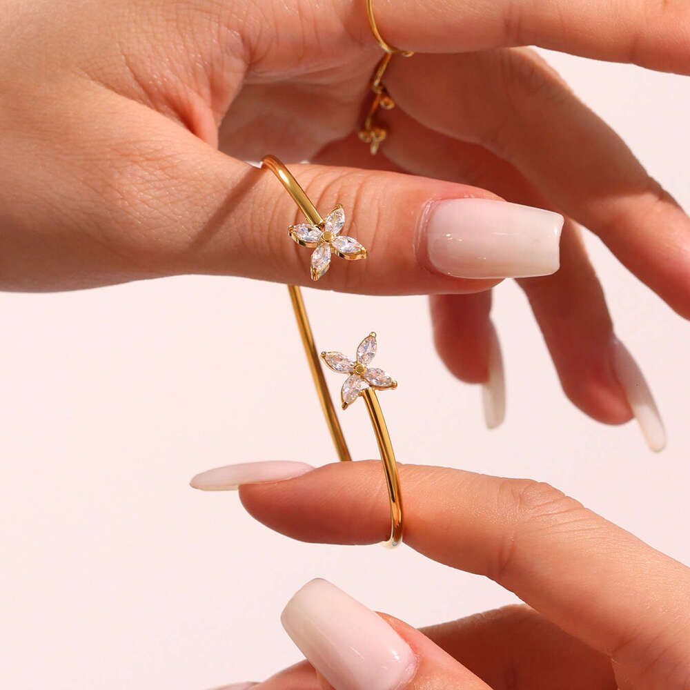 New Starfish Small Fish Full Diamond Ocean Style Series Bracelet Elegant Personality Women's Wristband Jewelry