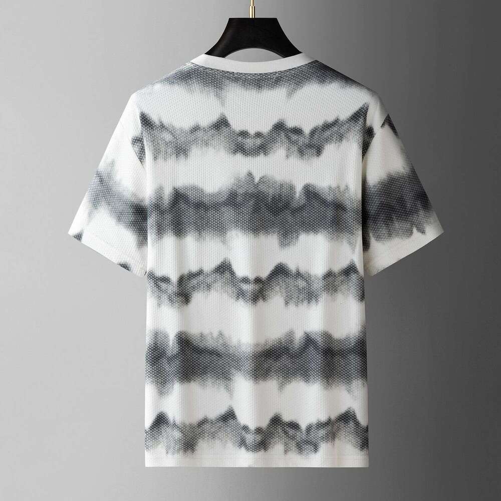 European-style men's high-end pearl embroidered short-sleeve t-shirt, trendy and breathable, luxury new summer half-sleeve